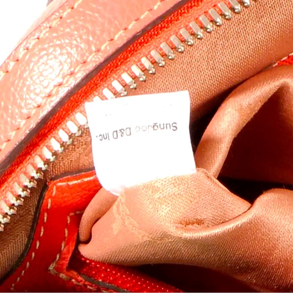 MCM Leather Tote Bag Authentic + Dust Bag🔥🔥🔥 - Picture 11 of 11